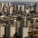 Bancos elevam as taxas de juros para a compra de imóveis