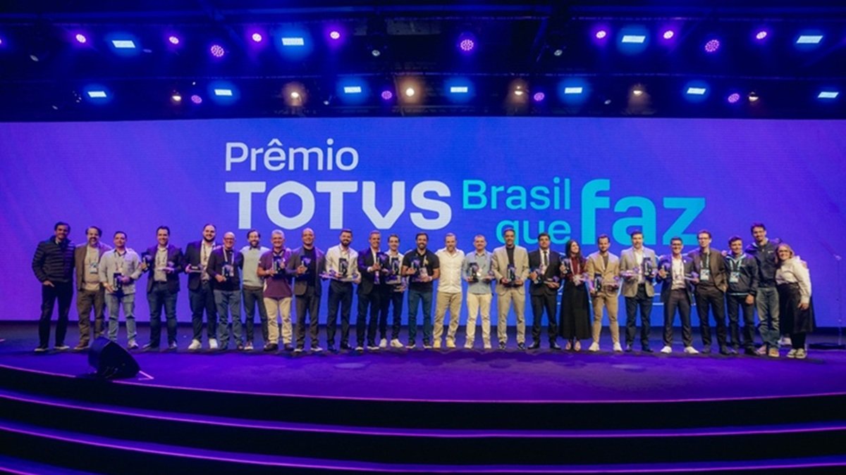Prêmio Totus premiados trofeus Misto Brasil