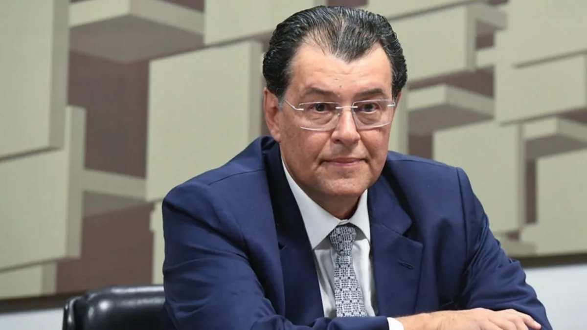 Senador Eduardo Braga Senado política Misto Brasil