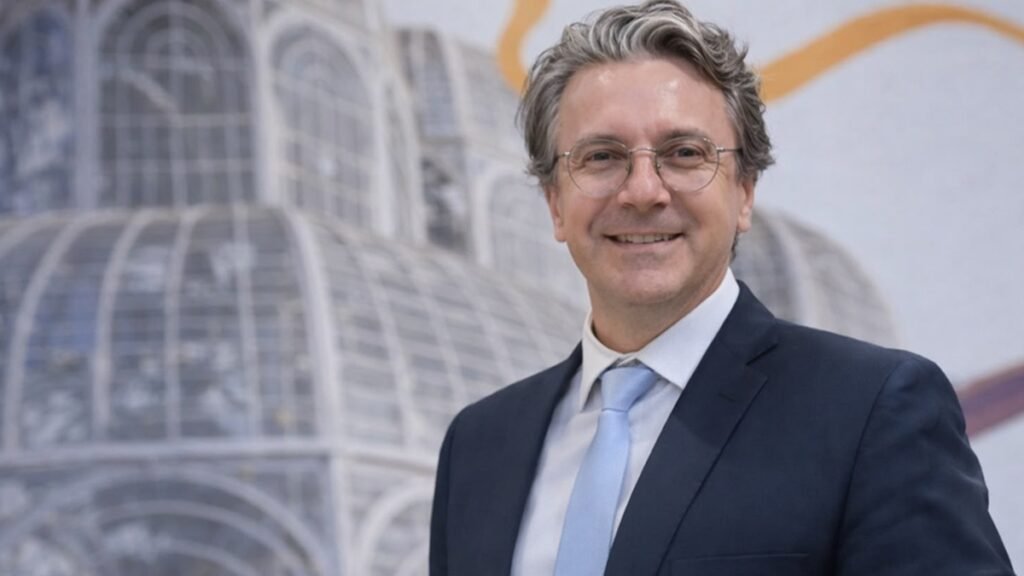 TSE nomeia cientista de dados para conter fake news no 2º turno