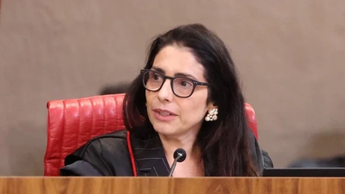 TSE ministra Estela Aranha política Misto Brasil