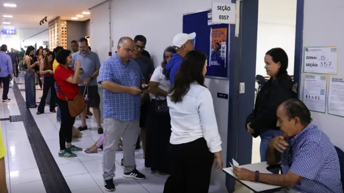 Eleições votação fila Misto Brasil
